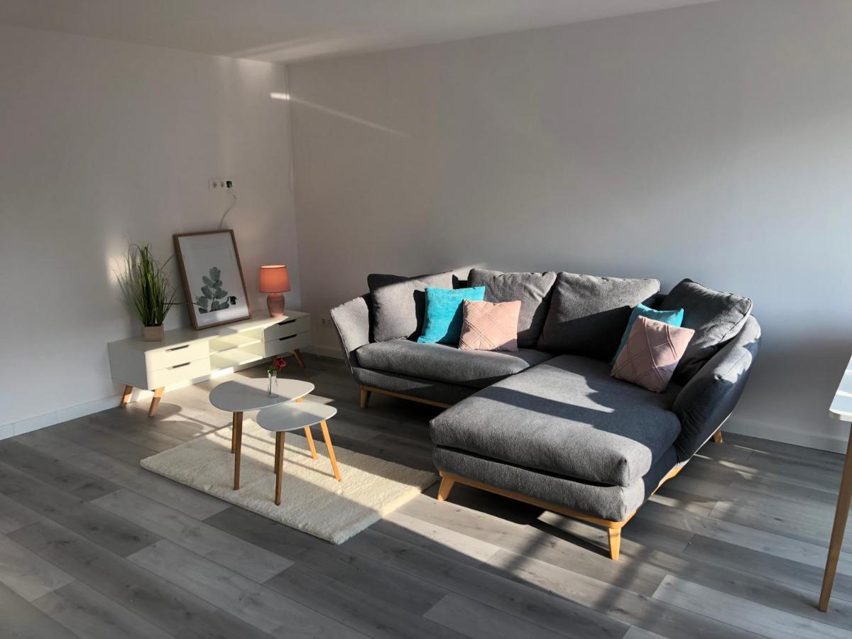 Szeged Gyoengye Delux公寓 外观 照片